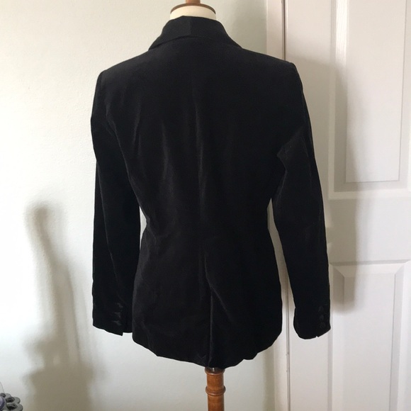 Cabi - Picture 2 of 4